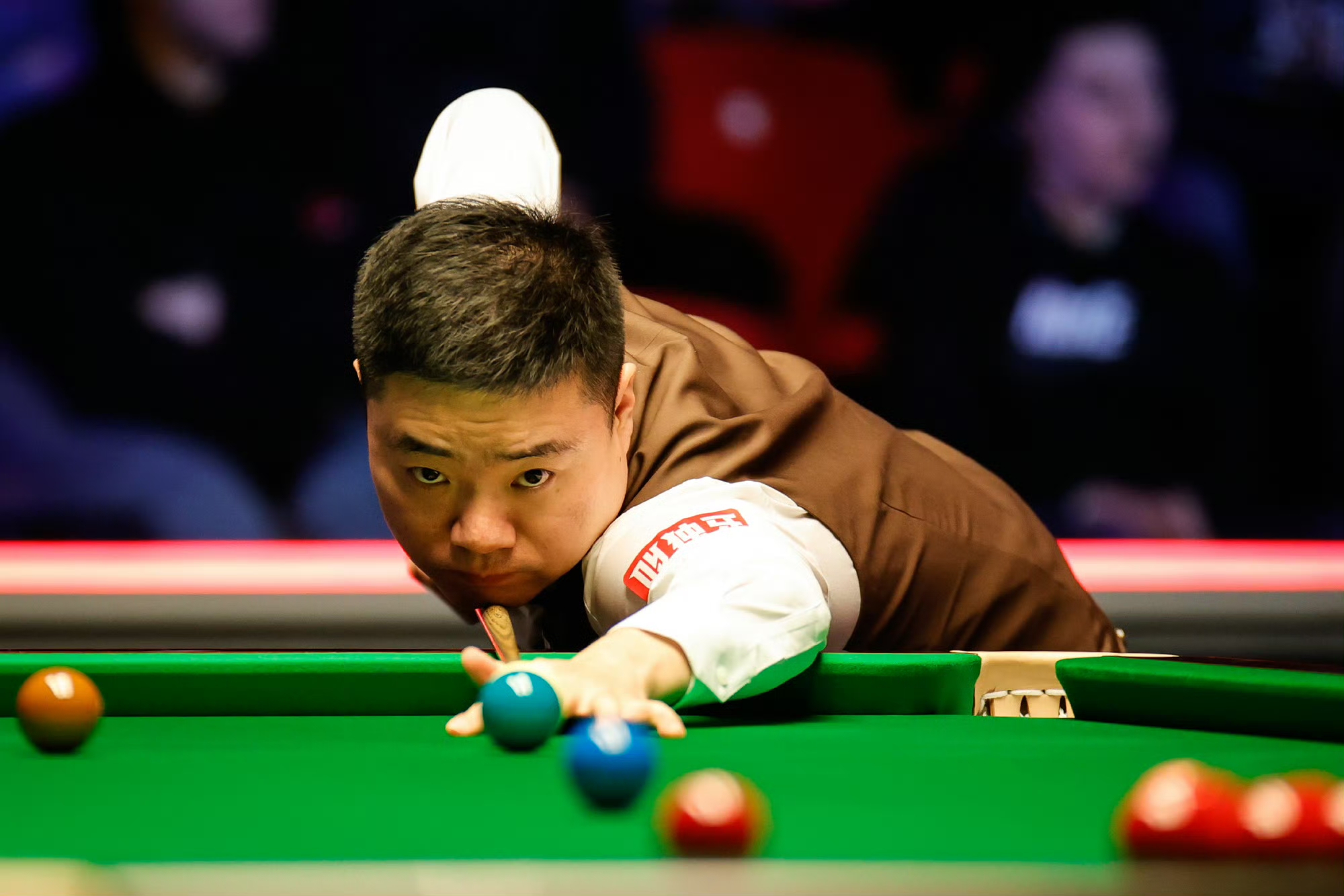 人更艰难的 人更艰难的