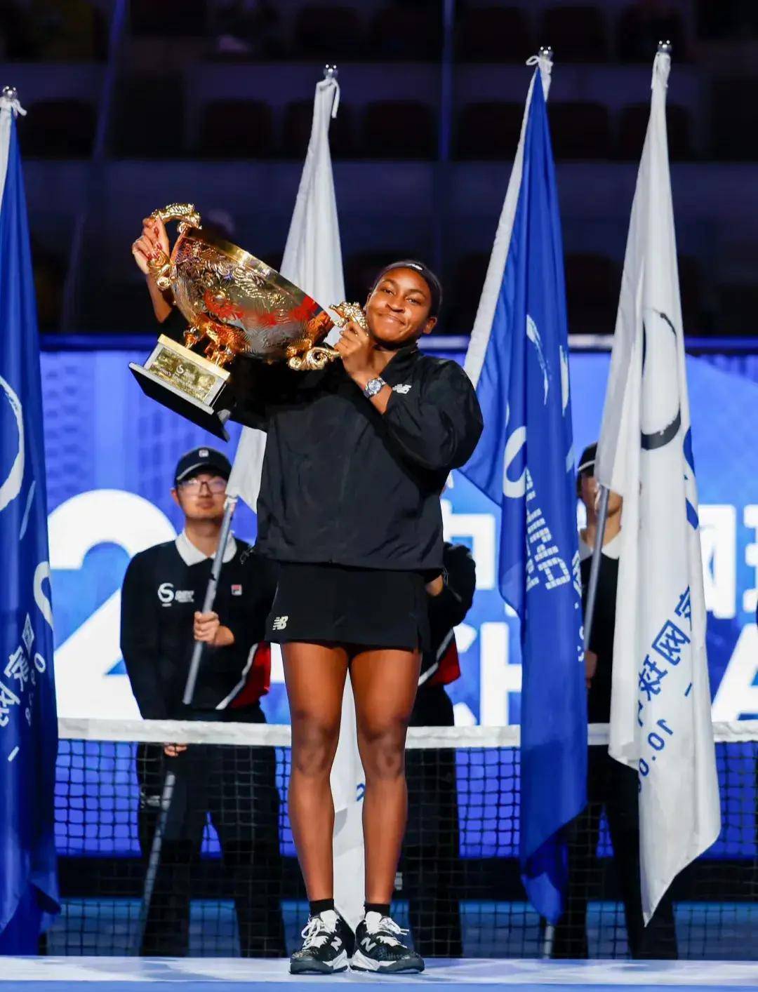 看到陈妤颉 看到陈妤颉