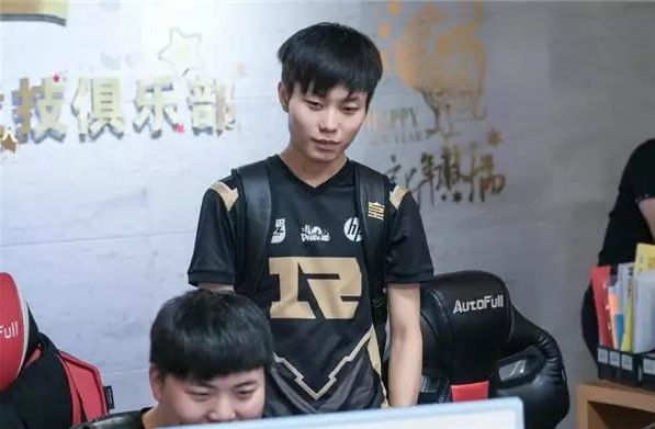 数据堪称完 数据堪称完