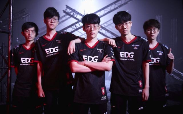 胜负天平将 胜负天平将