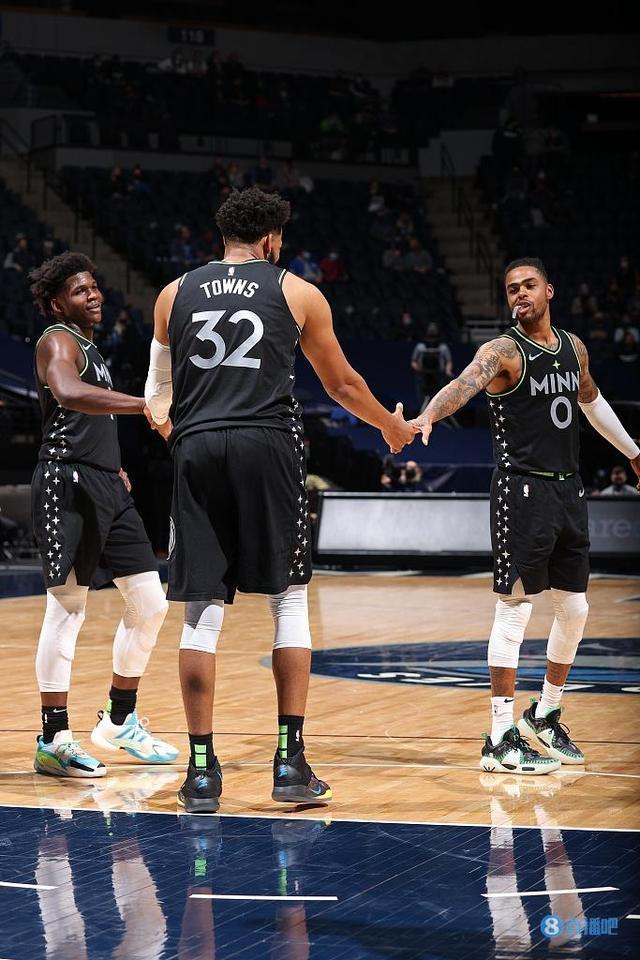 那个自由而 那个自由而